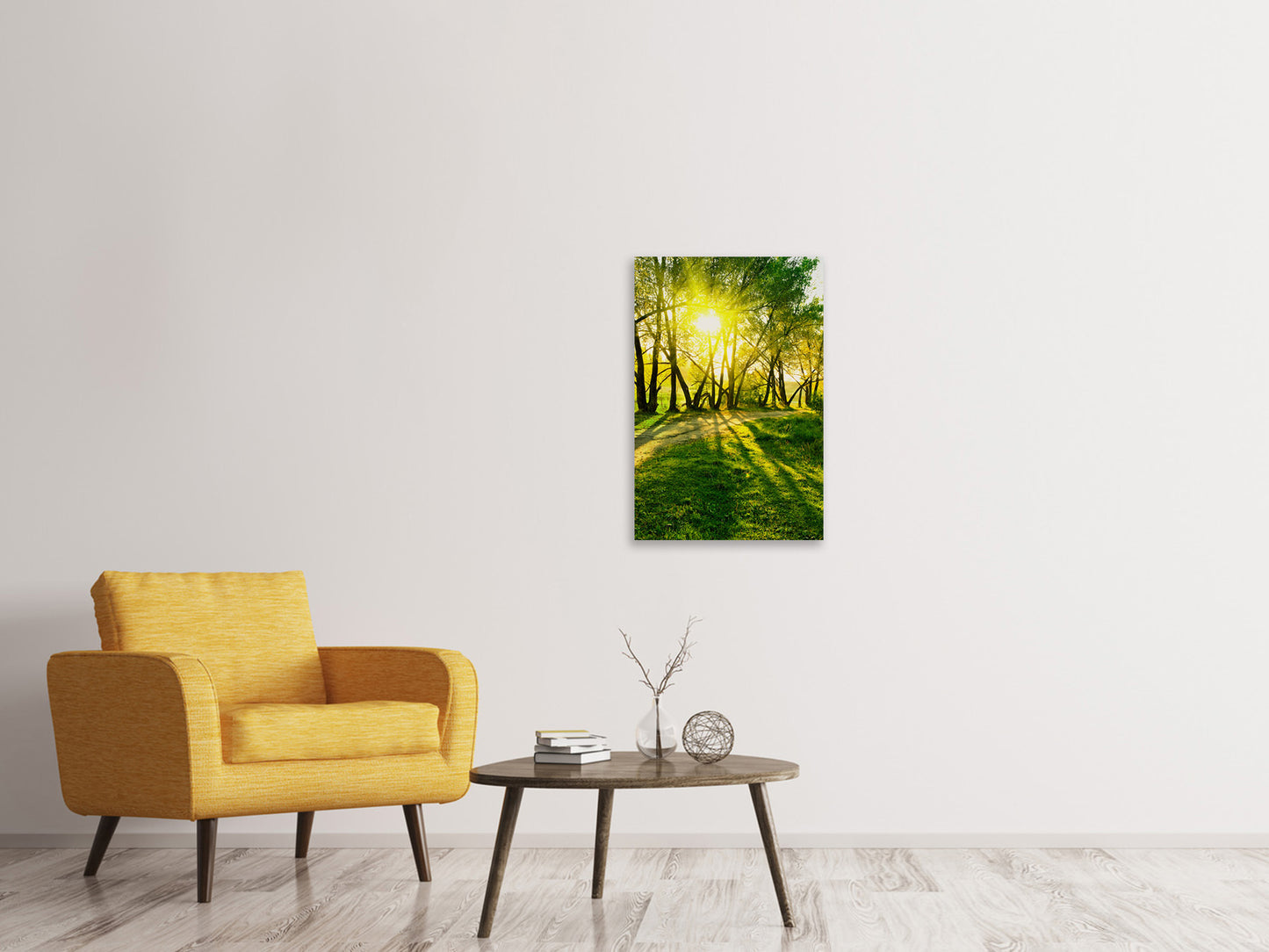 Leinwandbild Waldweg im Sonnenlicht