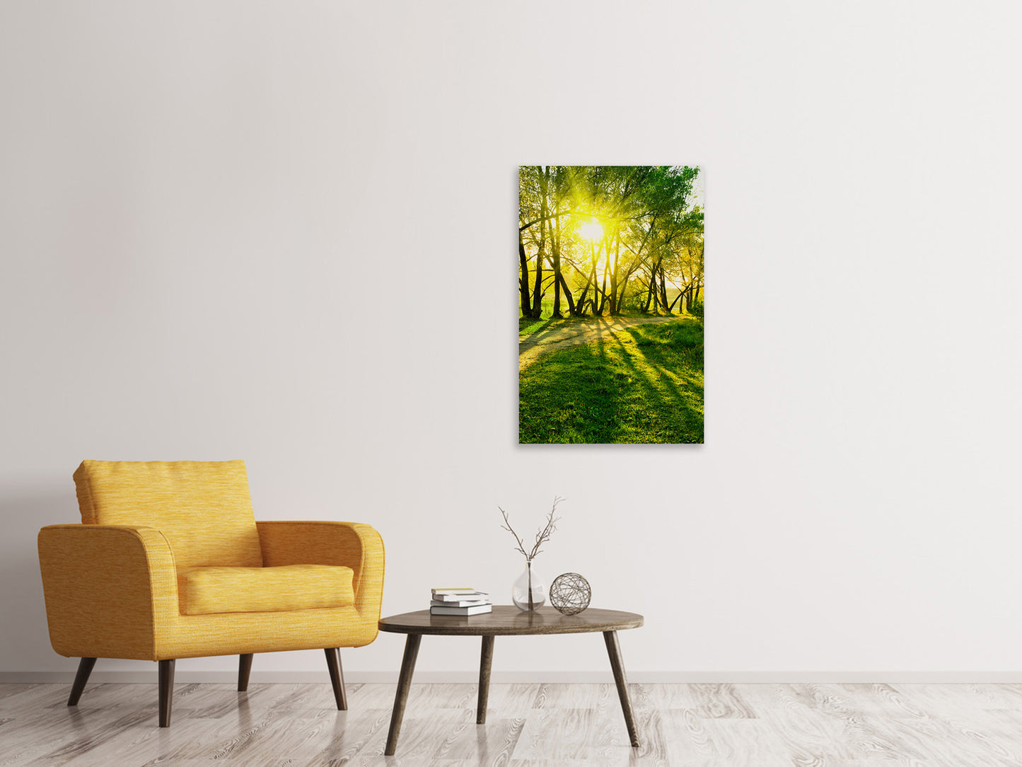 Leinwandbild Waldweg im Sonnenlicht