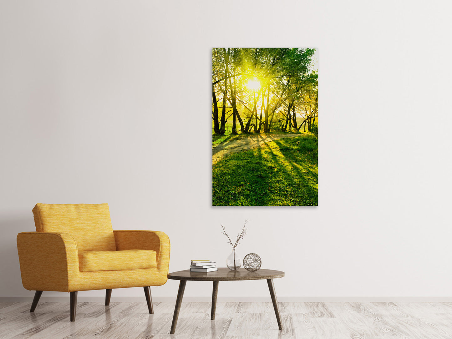 Leinwandbild Waldweg im Sonnenlicht